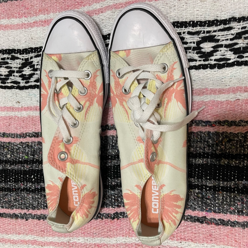 Women’s Converse